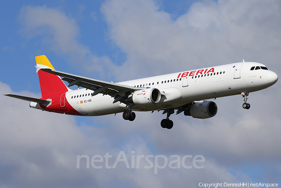 Iberia Airbus A321-211 (EC-IXD) | Photo 368958