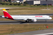 Iberia Airbus A321-211 (EC-IXD) at  Lisbon - Portela, Portugal