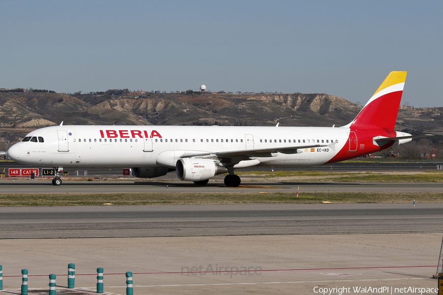 Iberia Airbus A321-211 (EC-IXD) | Photo 669446