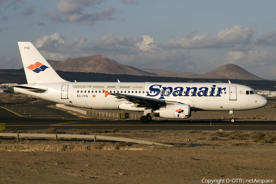 Spanair Airbus A320-232 (EC-IYG) | Photo 271201
