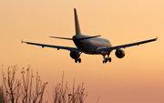 Vueling Airbus A320-214 (EC-IZD) at  Barcelona - El Prat, Spain