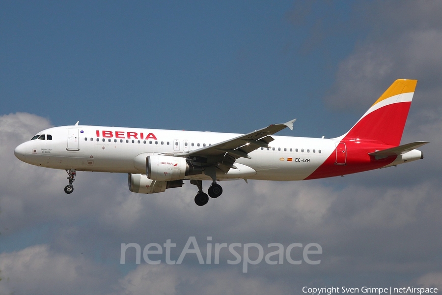 Iberia Airbus A320-214 (EC-IZH) | Photo 170125