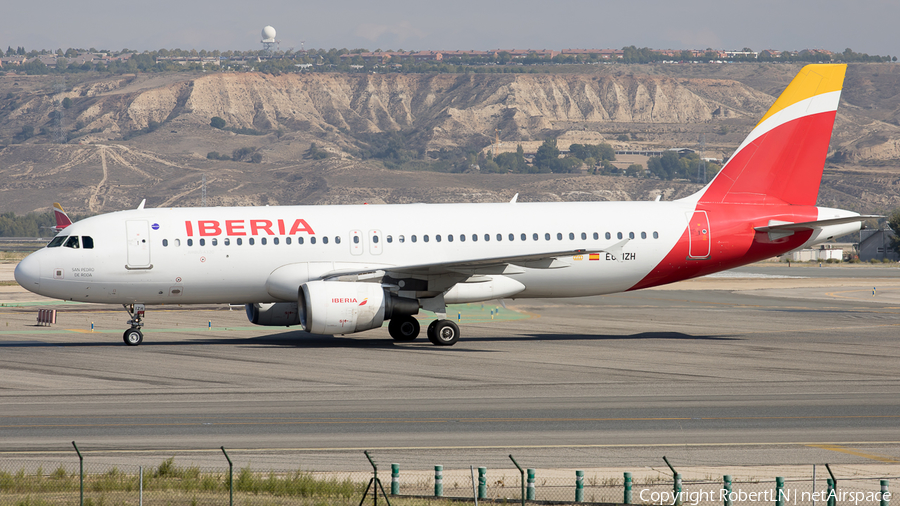 Iberia Airbus A320-214 (EC-IZH) | Photo 590021