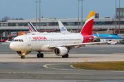 Iberia Airbus A320-214 (EC-IZR) at  Hamburg - Fuhlsbuettel (Helmut Schmidt), Germany