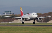 Iberia Airbus A319-111 (EC-JAZ) at  Hamburg - Fuhlsbuettel (Helmut Schmidt), Germany