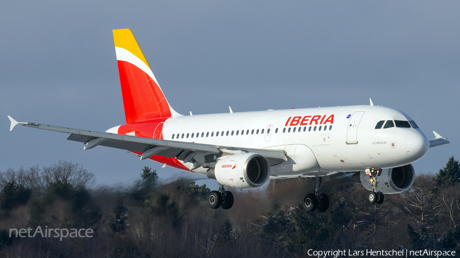 Iberia Airbus A319-111 (EC-JAZ) | Photo 429728