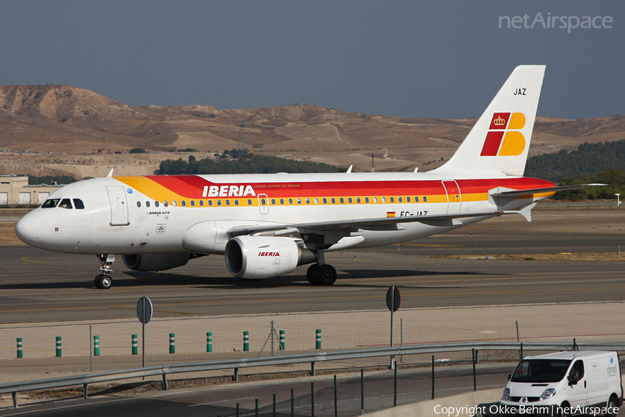 Iberia Airbus A319-111 (EC-JAZ) | Photo 52047