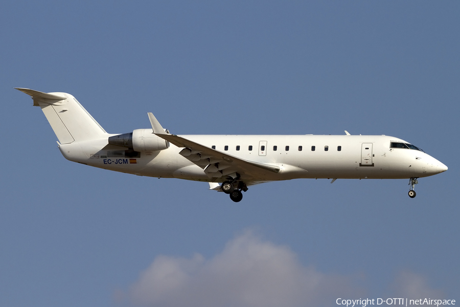 Air Nostrum Bombardier CRJ-200ER (EC-JCM) | Photo 415490