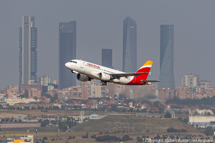Iberia Airbus A319-111 (EC-JDL) | Photo 509252