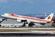 Iberia Airbus A321-211 (EC-JDM) at  Lisbon - Portela, Portugal