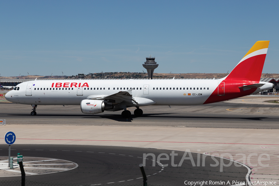 Iberia Airbus A321-211 (EC-JDM) | Photo 680076