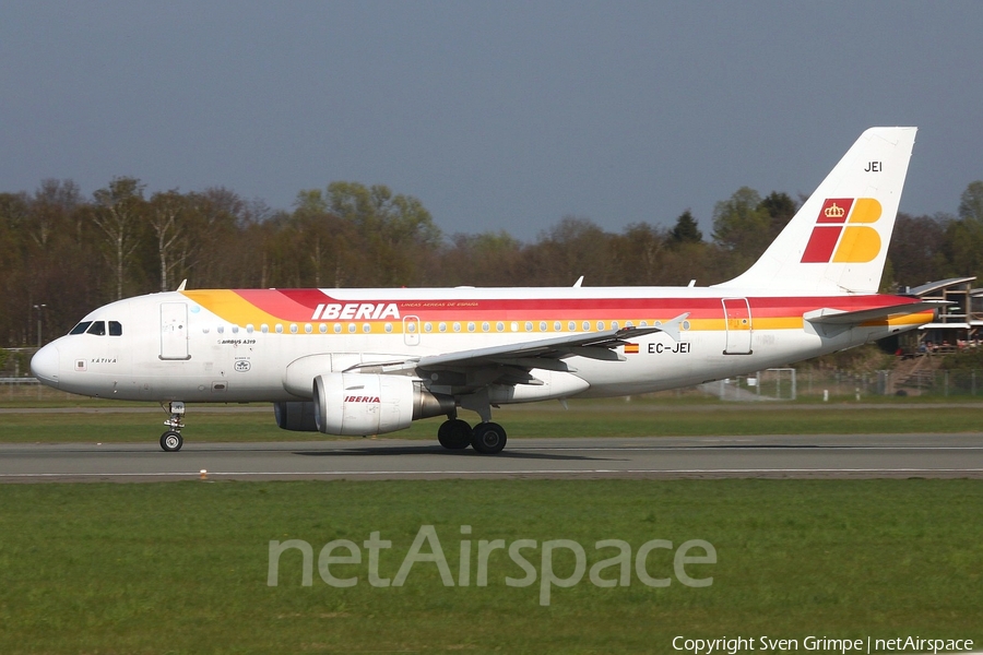 Iberia Airbus A319-111 (EC-JEI) | Photo 74713