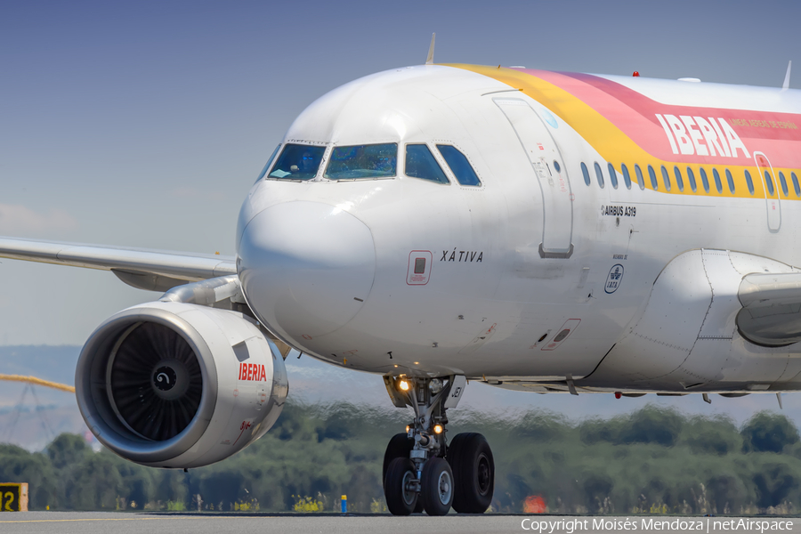 Iberia Airbus A319-111 (EC-JEI) | Photo 296759