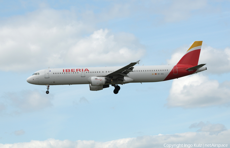 Iberia Airbus A321-211 (EC-JEJ) | Photo 81761