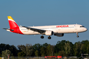 Iberia Airbus A321-211 (EC-JEJ) at  Hamburg - Fuhlsbuettel (Helmut Schmidt), Germany