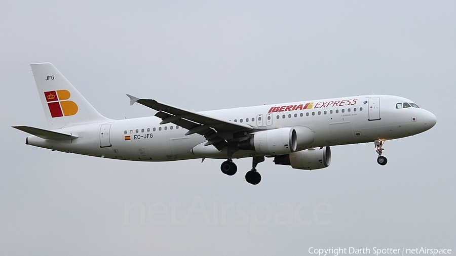 Iberia Express Airbus A320-214 (EC-JFG) | Photo 209373