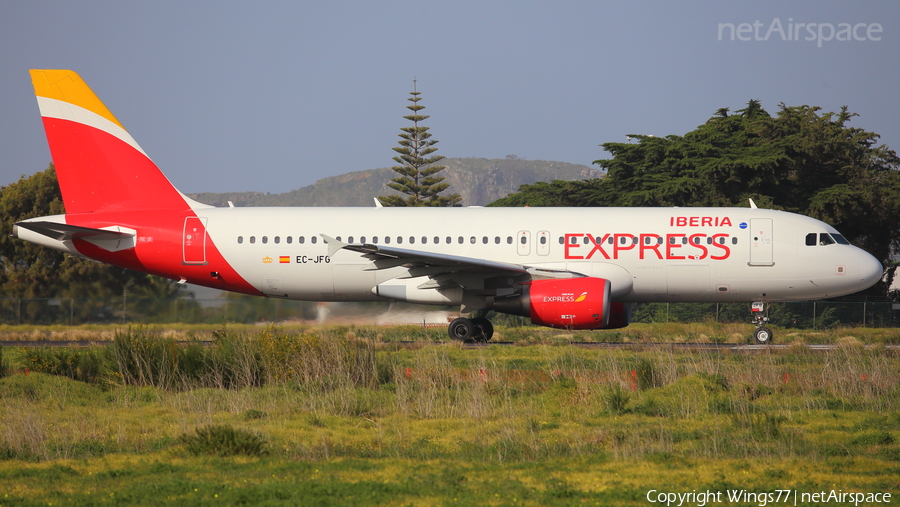 Iberia Express Airbus A320-214 (EC-JFG) | Photo 296667