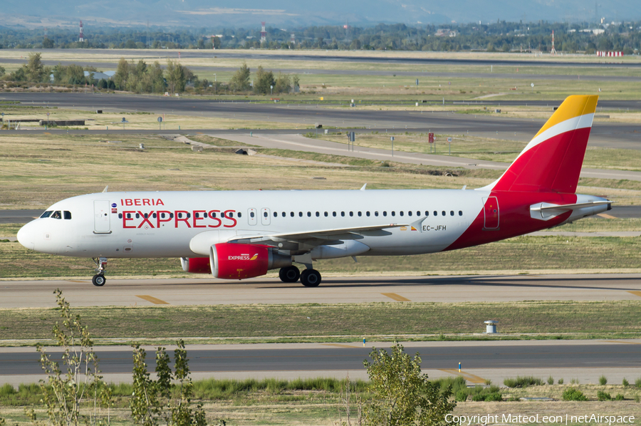 Iberia Express Airbus A320-214 (EC-JFH) | Photo 350486