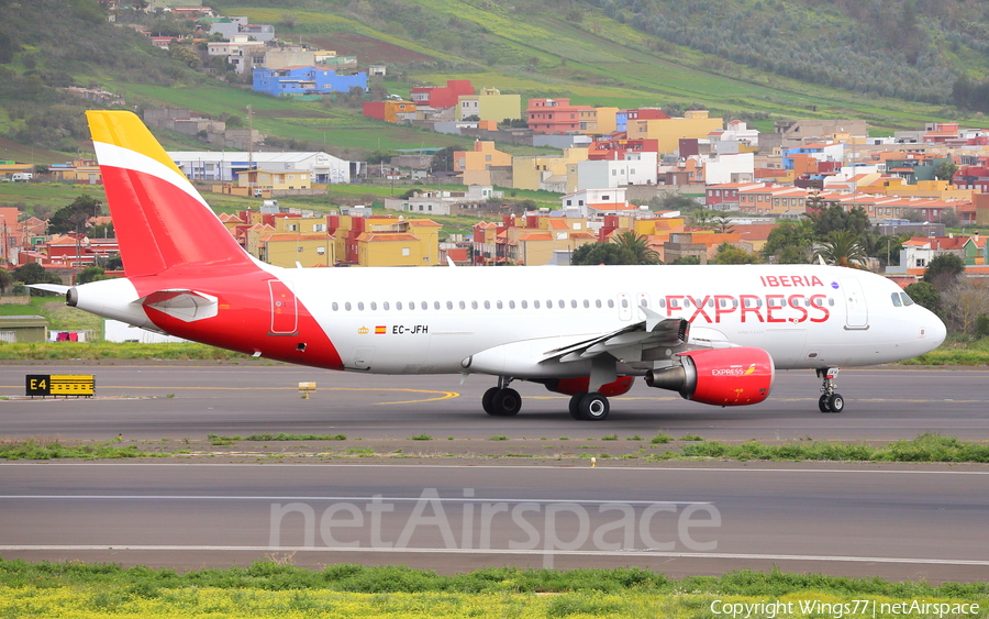 Iberia Express Airbus A320-214 (EC-JFH) | Photo 292238