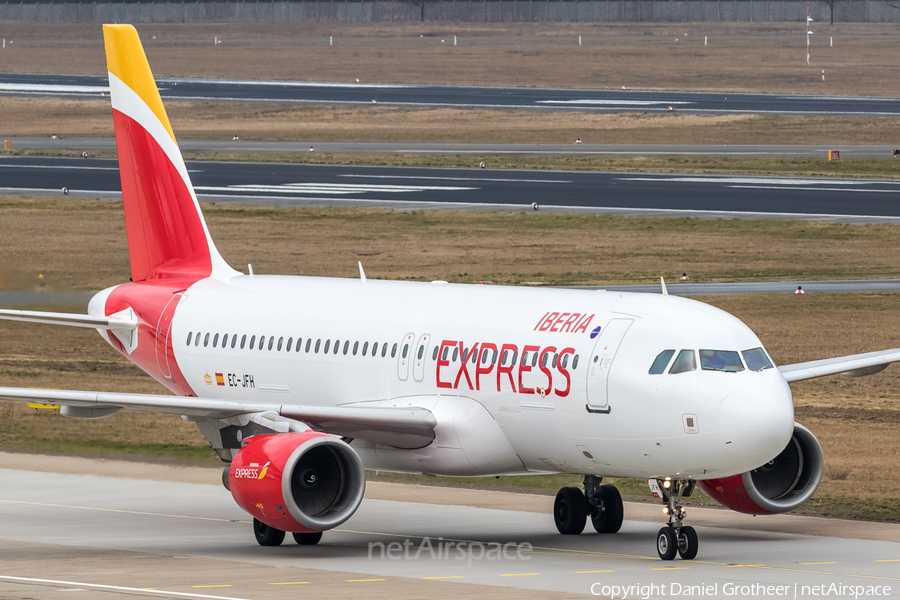 Iberia Express Airbus A320-214 (EC-JFH) | Photo 102787