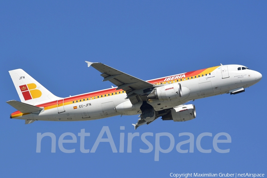 Iberia Airbus A320-214 (EC-JFN) | Photo 111499