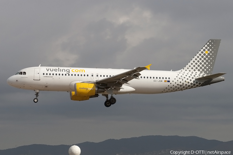 Vueling Airbus A320-214 (EC-JGM) | Photo 166368