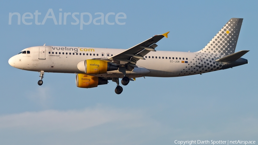 Vueling Airbus A320-214 (EC-JGM) | Photo 181315