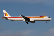 Iberia Airbus A321-211 (EC-JGS) at  Rome - Fiumicino (Leonardo DaVinci), Italy