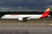 Iberia Airbus A321-211 (EC-JGS) at  Helsinki - Vantaa, Finland