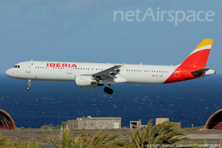 Iberia Airbus A321-211 (EC-JGS) | Photo 509728
