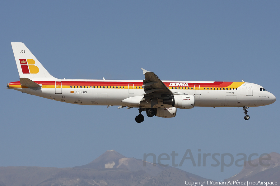 Iberia Airbus A321-211 (EC-JGS) | Photo 282070