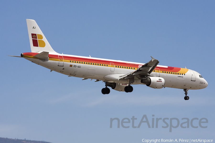 Iberia Airbus A321-211 (EC-JLI) | Photo 282099