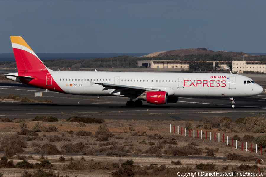 Iberia Express Airbus A321-211 (EC-JLI) | Photo 413452