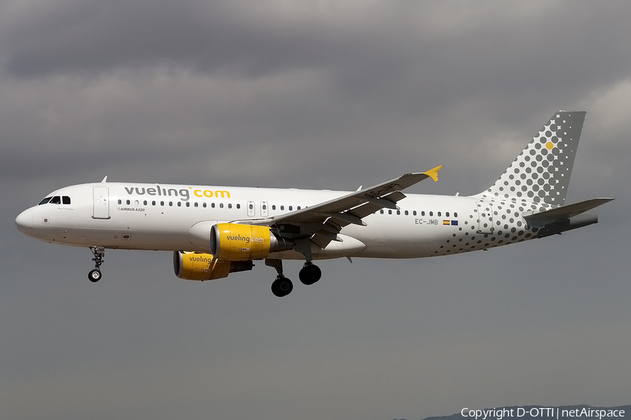 Vueling Airbus A320-214 (EC-JMB) | Photo 164328