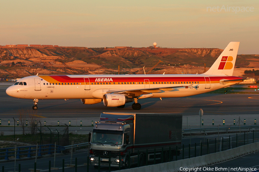 Iberia Airbus A321-211 (EC-JMR) | Photo 44789