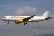 Vueling Airbus A320-214 (EC-JNA) at  Barcelona - El Prat, Spain