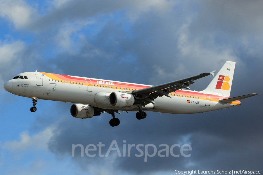 Iberia Airbus A321-211 (EC-JNI) | Photo 69155