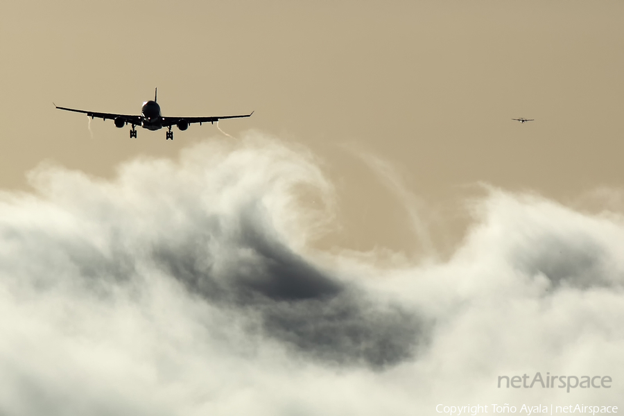 Air Europa Airbus A330-202 (EC-JQQ) | Photo 452228