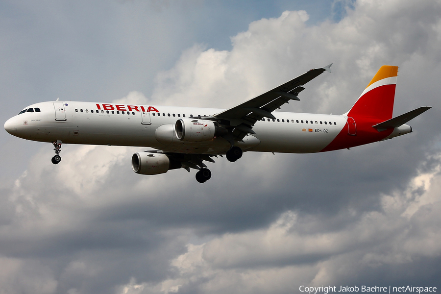 Iberia Airbus A321-211 (EC-JQZ) | Photo 187510
