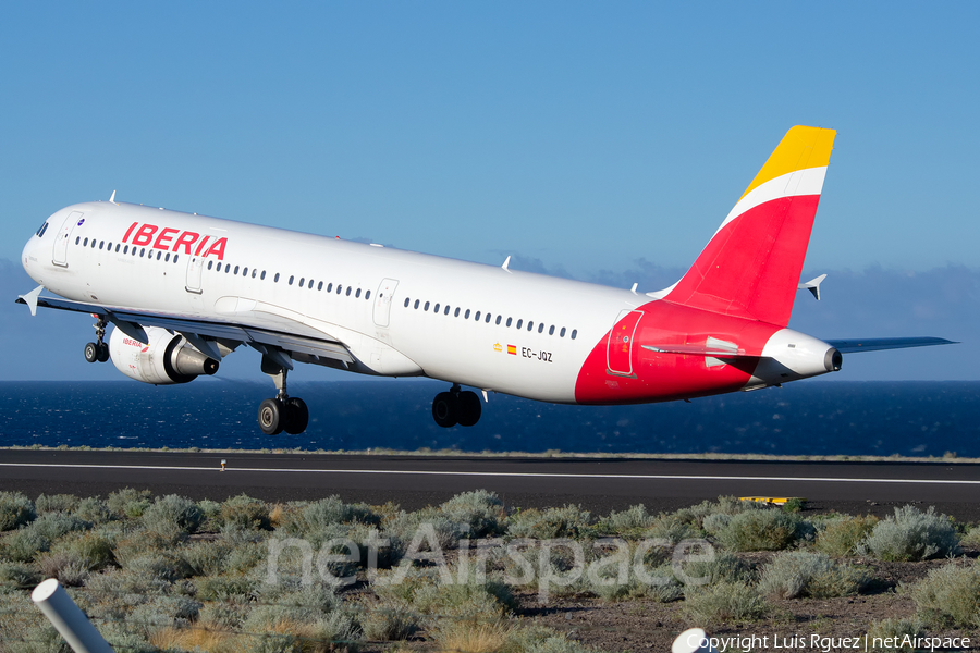 Iberia Airbus A321-211 (EC-JQZ) | Photo 453526