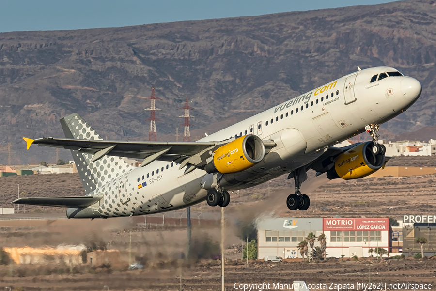 Vueling Airbus A320-214 (EC-JSY) | Photo 414812