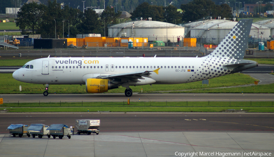 Vueling Airbus A320-214 (EC-JTQ) | Photo 113181