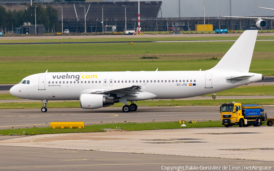 Vueling Airbus A320-214 (EC-JTQ) | Photo 350494