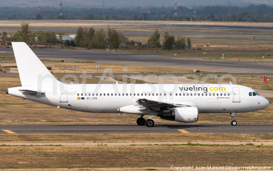 Vueling Airbus A320-214 (EC-JTQ) | Photo 353563