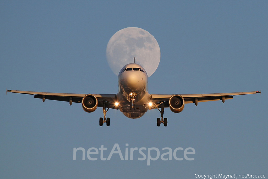 Vueling Airbus A320-214 (EC-JTR) | Photo 131463