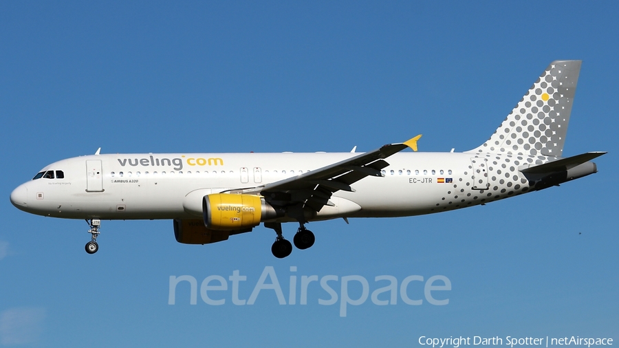 Vueling Airbus A320-214 (EC-JTR) | Photo 208172