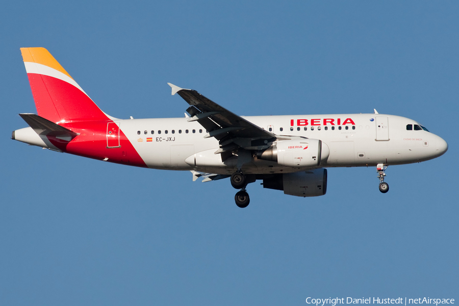 Iberia Airbus A319-111 (EC-JXJ) | Photo 632572