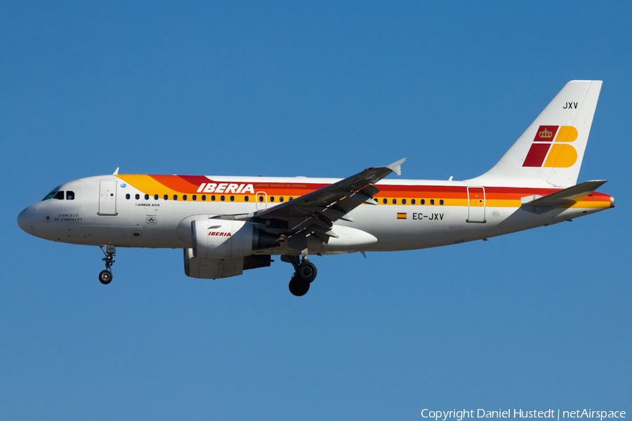 Iberia Airbus A319-111 (EC-JXV) | Photo 542003