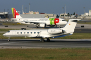 Executive Airlines Gulfstream G-V-SP (G550) (EC-JYR) at  Lisbon - Portela, Portugal