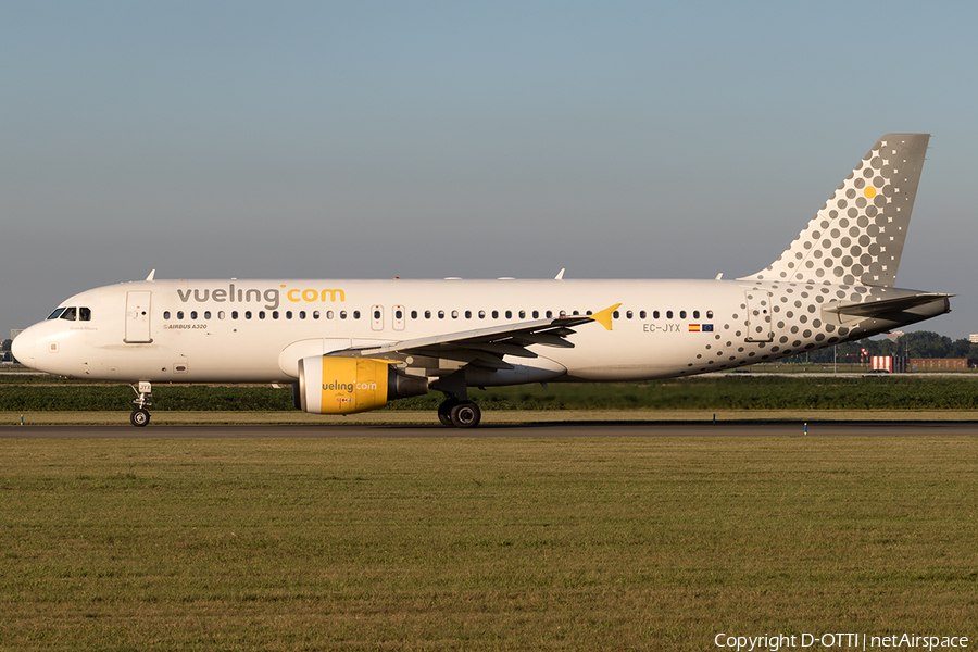 Vueling Airbus A320-214 (EC-JYX) | Photo 611625